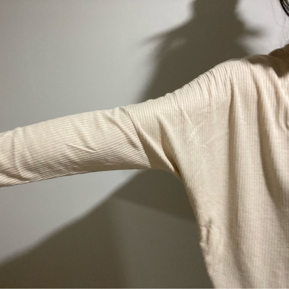 Socialite beige long sleeve ribbed top - Picture 6 of 6